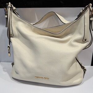 Michael Michael Kors Off-White Leather Shoulder Hobo Bag EUC